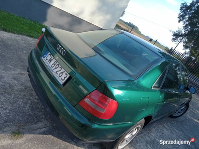 AUDI A 4 B 5 LIFT SUPER GREEN Z 1,8 V 20,,,,,