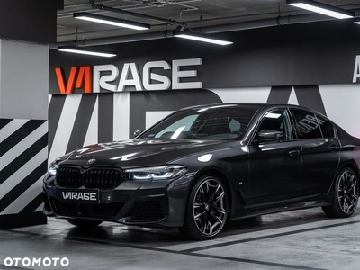 BMW Seria 5 530d xDrive mHEV M Sport sport