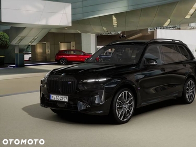 BMW X7 M60i xDrive mHEV sport