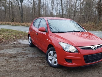 Hyundai I30 1.4benzyna 109KM 4 cylindry