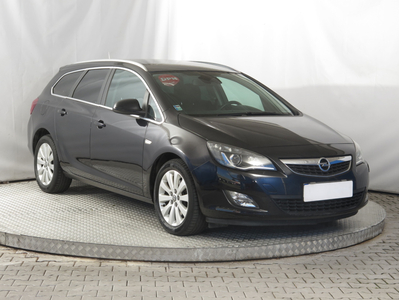 Opel Astra 2013 2.0 CDTI 244572km Kombi