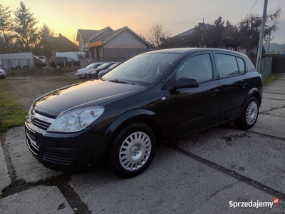 Opel Astra H 1.4 Benzyna 2004