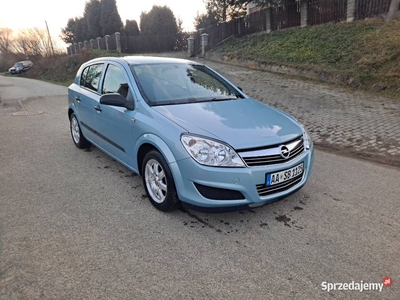 Opel Astra H