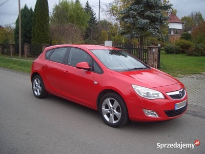 Opel Astra IV 1.4 Turbo 140KM Klimatyzacja Serwis Alu 17'