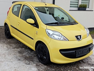 Peugeot 107 klima elektryka 1.0 benzyna