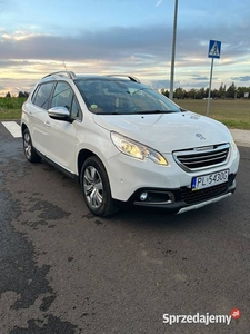 Peugeot 2008 1.6 ehdi panorama czujniki parkowania