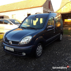 Sprzedam Renault Kangoo.Pilnie. Auto po obcierce.