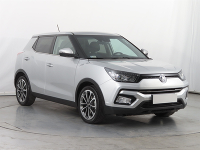 Ssang Yong Tivoli 2015 1.6 e