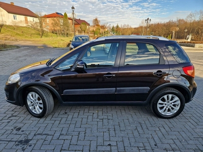 Suzuki SX4