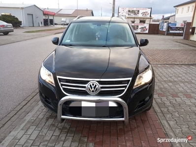 Volkswagen Tiguan 4x4 2.0 140km 19 cali