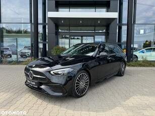 Mercedes-Benz Klasa C 220 d 4Matic T 9G-TRONIC AMG Line