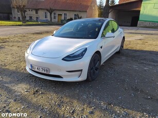 Tesla Model 3 Langstreckenbatterie Allradantrieb Dual Motor