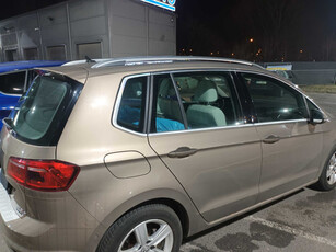 Volkswagen Golf Sportsvan 2014 1.4 TSI 201130km Samochody Rodzinne