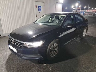 Volkswagen Passat 2019 1.5 TSI 34259km Sedan