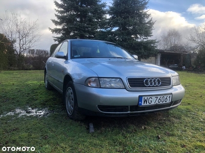 Audi A4 1.6