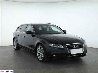 Audi A4 2.0 177 KM 2011r. (Piaseczno)