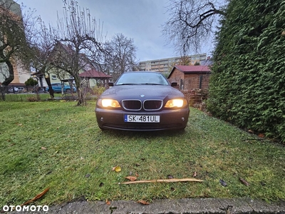 BMW Seria 3 318i