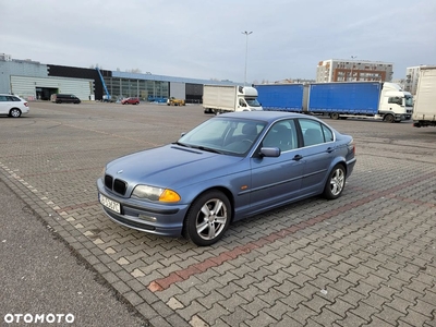 BMW Seria 3 320i