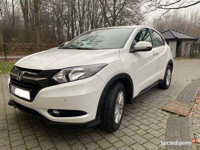 HONDA HRV II 2016 salon polska ,mały przebieg 2 kpl opon