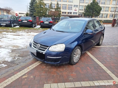 Jetta 1,6 benzyna super autko dofinansowana bez korozji