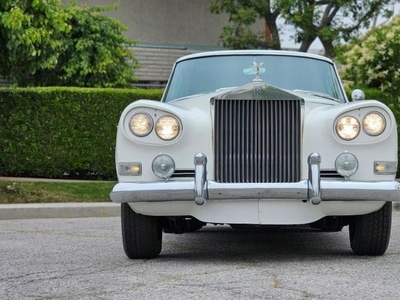 Rolls-Royce inny