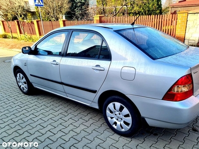 Toyota Corolla 1.6 VVT-i Sol