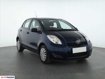 Toyota Yaris 1.3 99 KM 2009r. (Piaseczno)