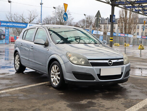 Opel Astra 2006 1.6 16V 275589km Hatchback