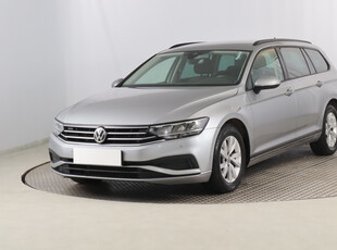 Volkswagen Passat 2019 2.0 TDI 132368km Kombi