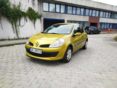 Używane Renault Clio - 12 500 PLN, 118 530 km, 2005