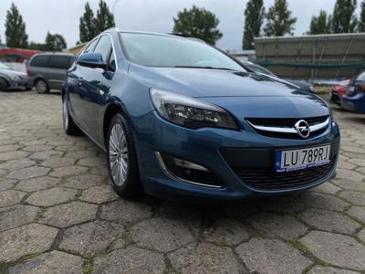 Używane Opel Astra - 36 875 PLN, 143 176 km, 2013