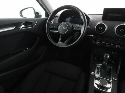 Audi A3 GRATIS! PAKIET SERWISOWY o wartości 900 zł!