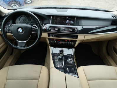 BMW 5 2011 520d 185360km 135kW