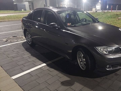 Bmw e90 2.0 benzyna