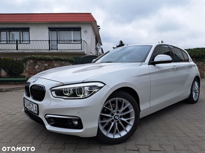 BMW Seria 1 118d Sport Line