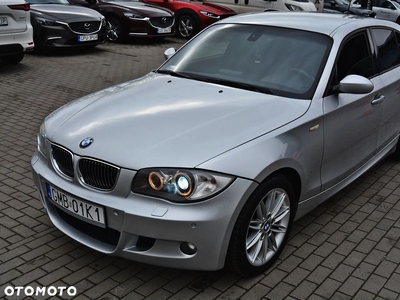 BMW Seria 1 120d DPF Edition Sport