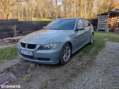 BMW Seria 3 318d