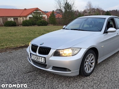 BMW Seria 3 318d