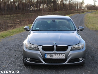 BMW Seria 3 318d