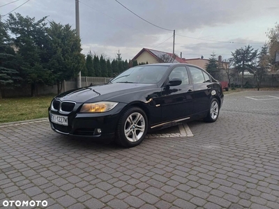 BMW Seria 3 318i