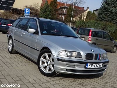 BMW Seria 3 318i