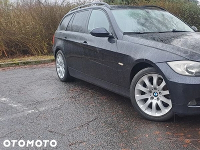 BMW Seria 3 318i Touring Edition Sport