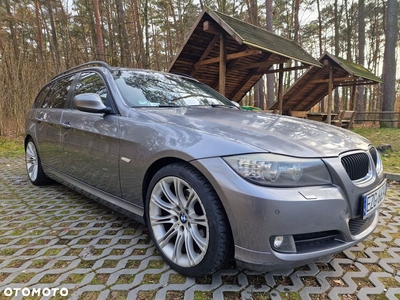 BMW Seria 3 320d DPF Touring