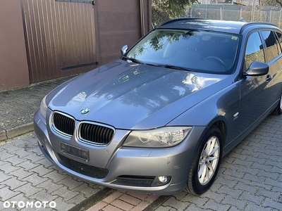 BMW Seria 3 320d DPF Touring