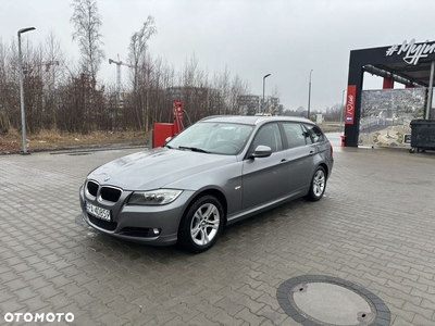 BMW Seria 3 320d DPF Touring Edition Fleet