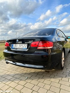 BMW Seria 3 320i Coupe