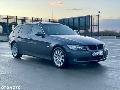 BMW Seria 3 325d DPF Touring