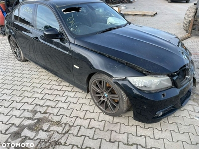 BMW Seria 3 325i