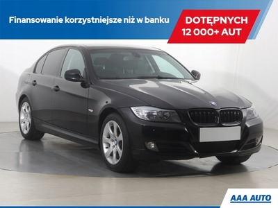 BMW Seria 3 E90-91-92-93 Limuzyna E90 318i 143KM 2009