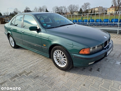 BMW Seria 5 523i